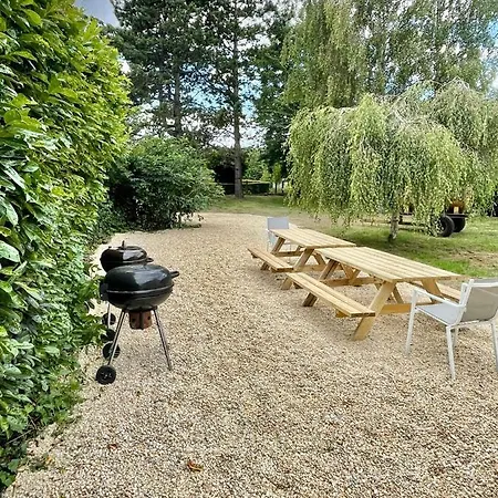 Casa de Férias 4 Mn De La Et Cabourg, Cheminée, Table De Ping Pong, Balançoire