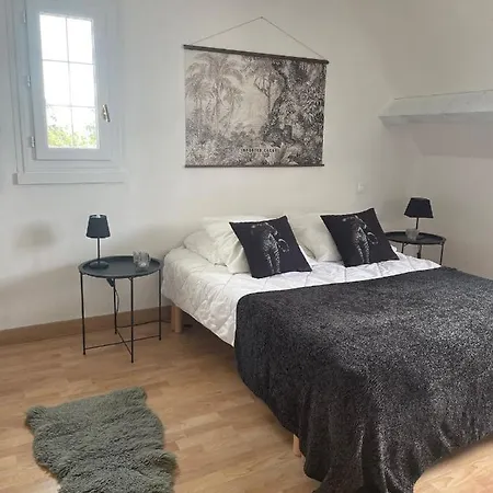 4 Mn De La Et Cabourg, Cheminée, Table De Ping Pong, Balançoire *