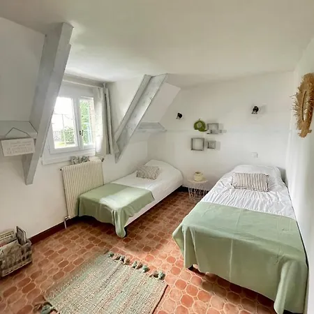 4 Mn De La Et Cabourg, Piscine, Cheminee, Table De Ping Pong, Balancoire Vakantiehuis *
