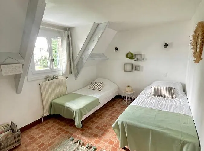 4 Mn De La Et Cabourg, Piscine, Cheminee, Table De Ping Pong, Balancoire Tatil Evi *