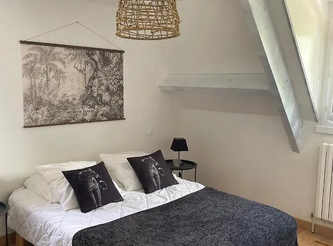 4 Mn De La Et Cabourg, Piscine, Cheminee, Table De Ping Pong, Balancoire * Varaville