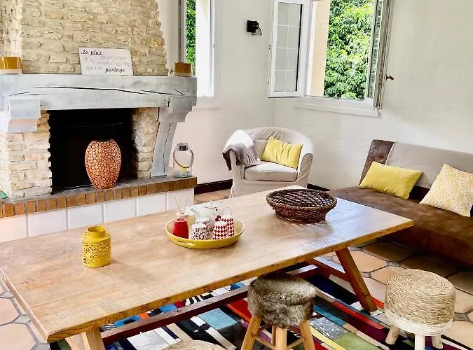 Tatil Evi 4 Mn De La Et Cabourg, Piscine, Cheminee, Table De Ping Pong, Balancoire *