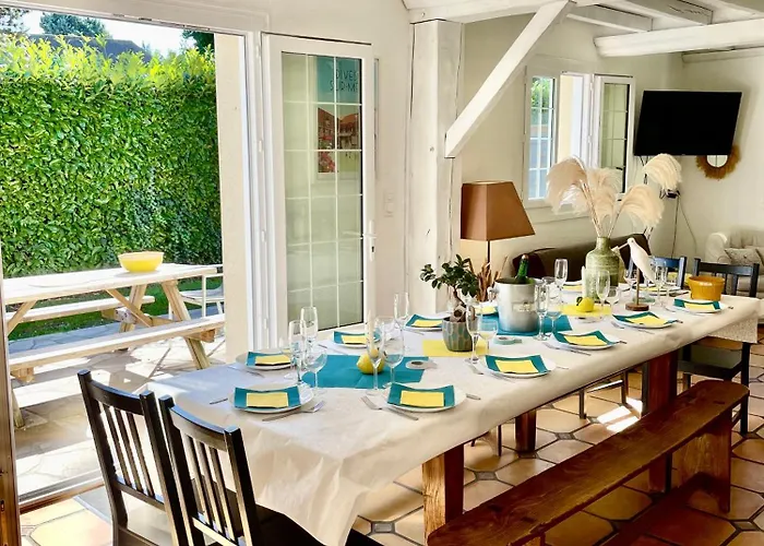 Tatil Evi 4 Mn De La Et Cabourg, Piscine, Cheminee, Table De Ping Pong, Balancoire Varaville